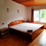 Classic Guest house Dospat